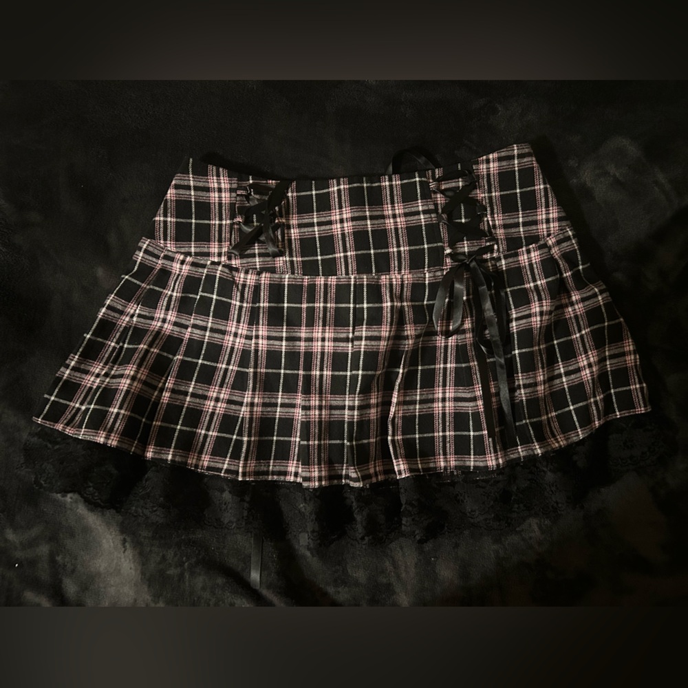 Pink and Black pleated lacey tie up skirt